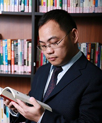 导师团专家林铁成